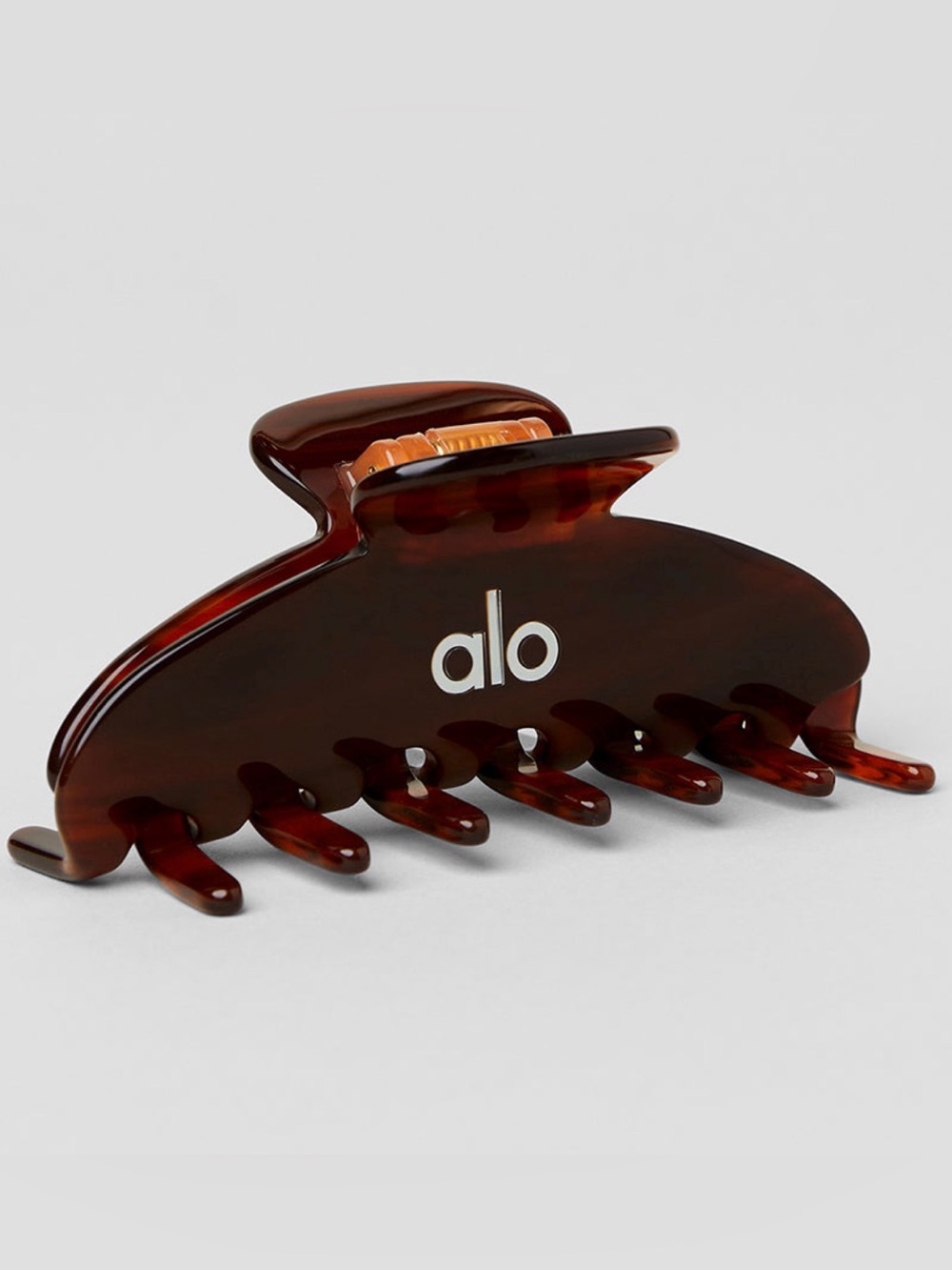 ALO Yoga - 90’s Claw Clip